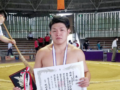 豊田（亀津中卒・九州情報大）、85㌔未満級Ｖ