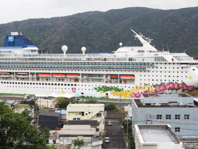 24年度名瀬港クルーズ船
