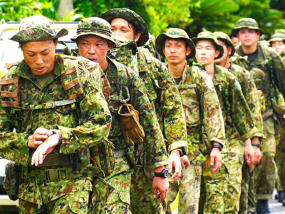 徳之島で初「徒歩行進訓練」30㌔