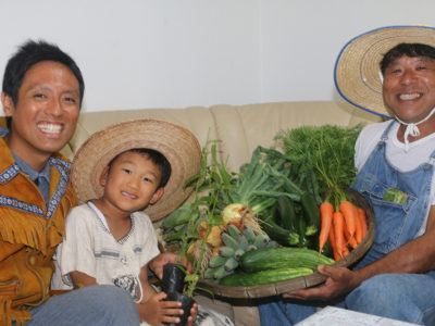 ７日に「第40回アマンディ市」