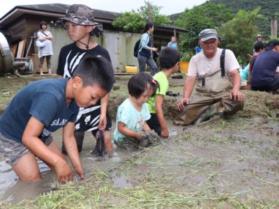 夏休み泥染め体験教室