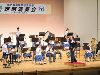 徳之島高音楽部、４年ぶり規制なし定演
