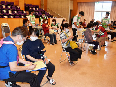 ワクチン集団接種が完了