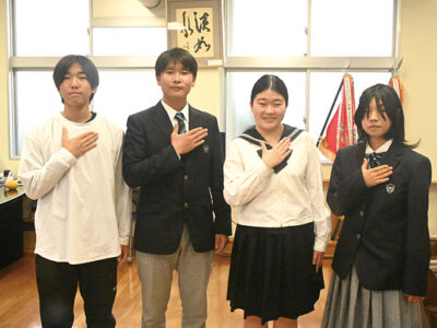 島の課題や将来の夢語り合う