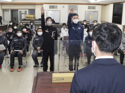 大島地区選手が結団式