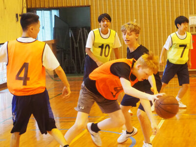 大高生、ナカドウチェス市からの留学生と交流