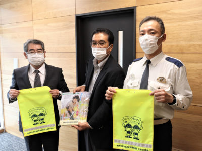 新入学児童へランドセルカバー