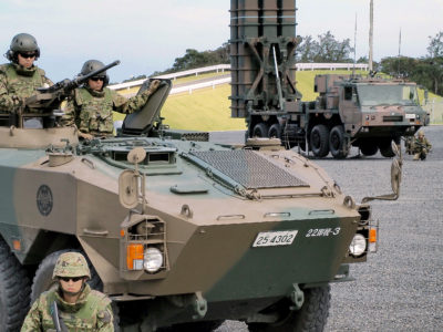 奄美駐屯地内　即応機動連隊が演習