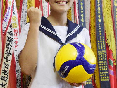 ＪＯＣ中学バレー女子　古仁屋中３年・徳永さん