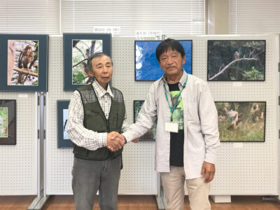 栃木県市貝町でサシバ写真展