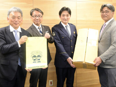 新１年生の交通安全願う