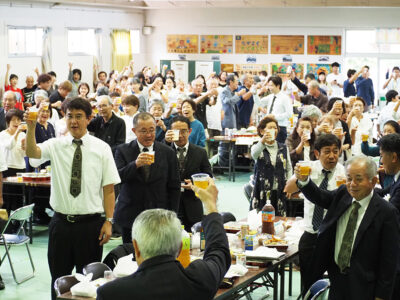 龍郷小、盛大に１５０周年記念式典