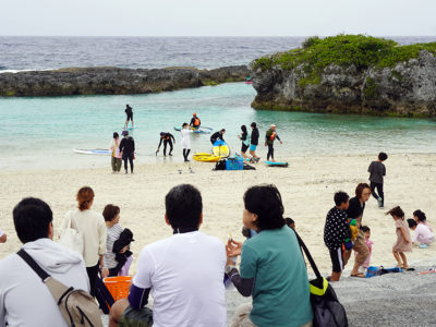 喜界町　スギラビーチ、シーズン幕開け