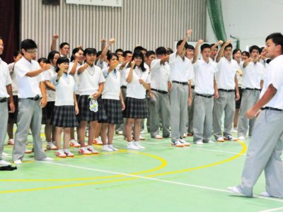 樟南二高で「進路壮行会」