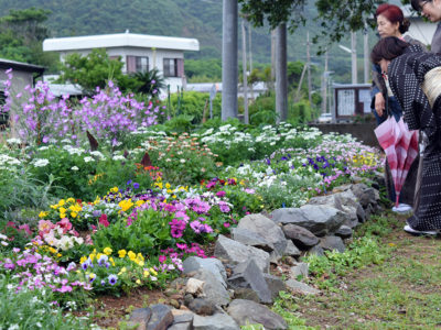 花と紬で楽しく交流