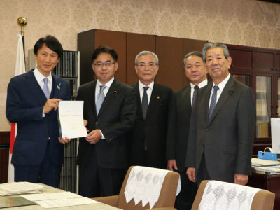 奄振法の延長・充実を