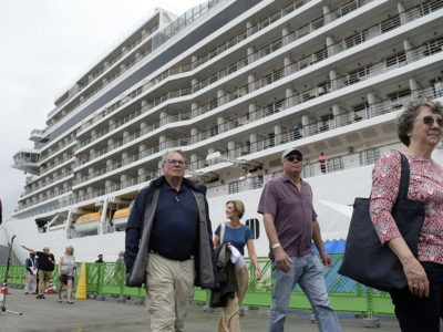 ３年ぶり国際クルーズ船