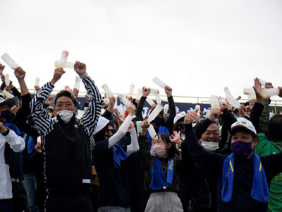 センバツ確実　スタンドは涙と感謝