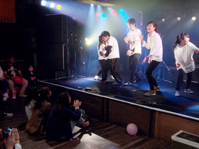 高文祭にぎわう