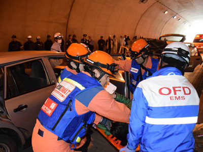 役勝トンネルで防災訓練