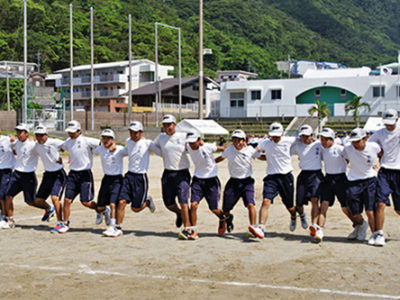 古仁屋、大島北高で体育祭