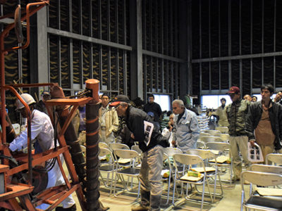 製糖前にハーベスタ研修