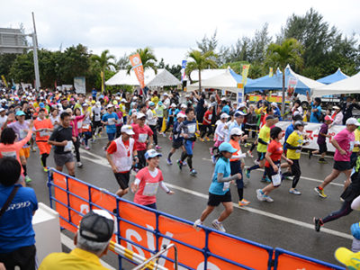 ヨロンマラソン８００人が島駆ける