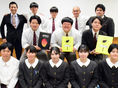 生徒と企業が商品リニューアルでコラボ