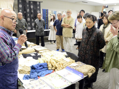 奄美市で日本野蚕学会大会