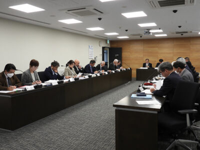 議員定数「20」案示す