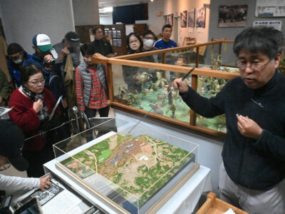 与論城跡を巡り学ぶ