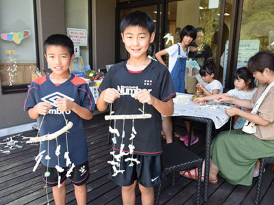 ゆりむんで風鈴作り