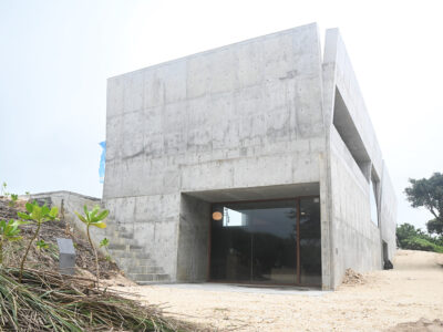 「渚の交番Ｍｕｕｒｕ」開所