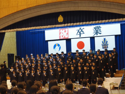 群島中学校で卒業式