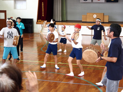運動会に向け八月踊り練習