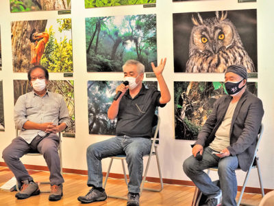 一村美術館で登録１周年記念写真展