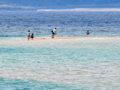 「かくれ浜」が出現